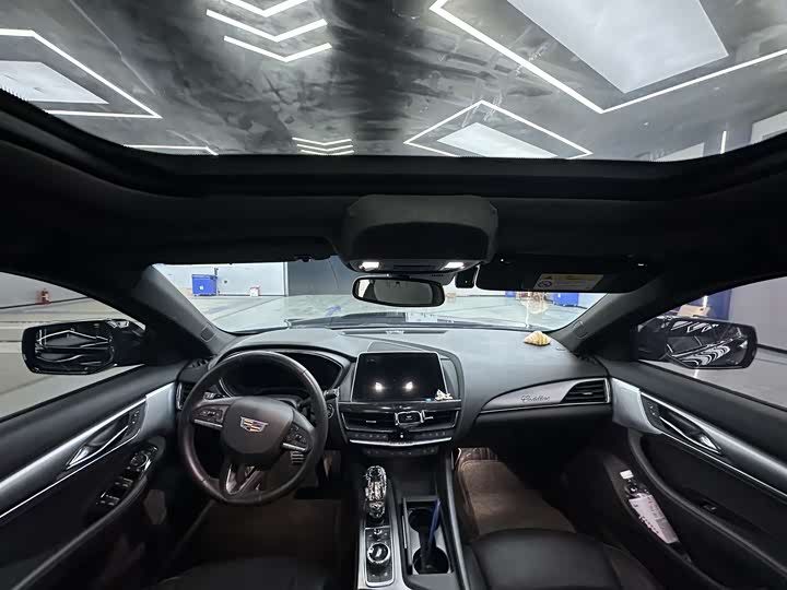 Фото 4 - Cadillac CT5