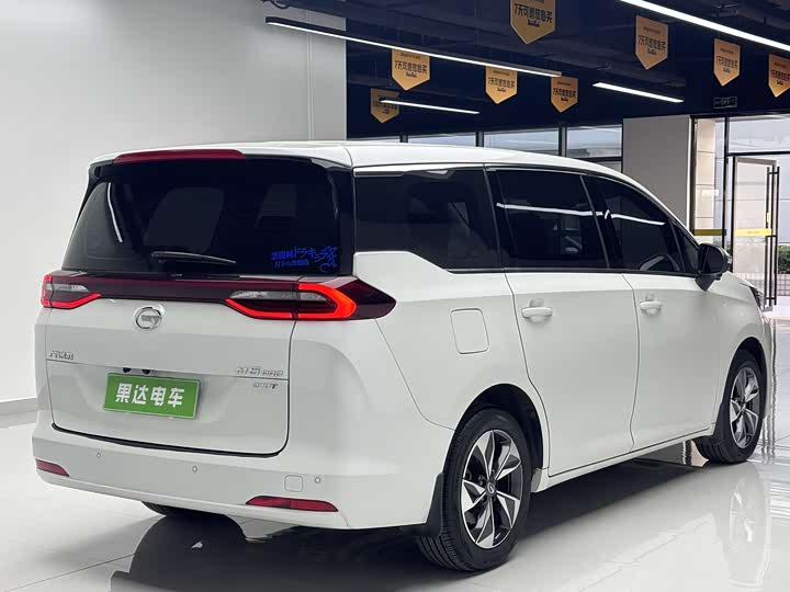 Фото 5 - GAC Trumpchi M6