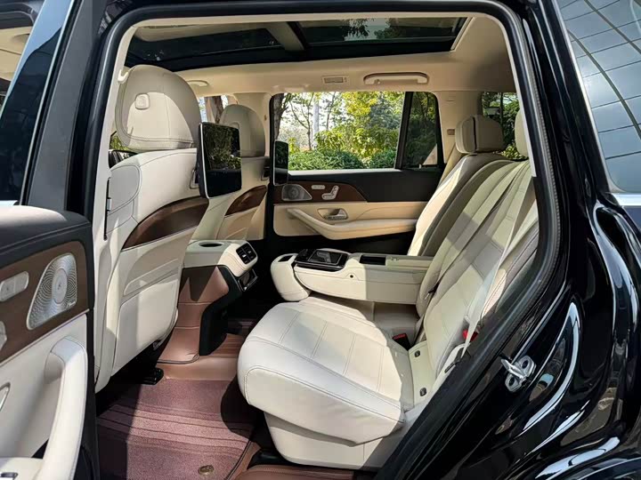 Фото 9 - Mercedes-Benz GLS-Class