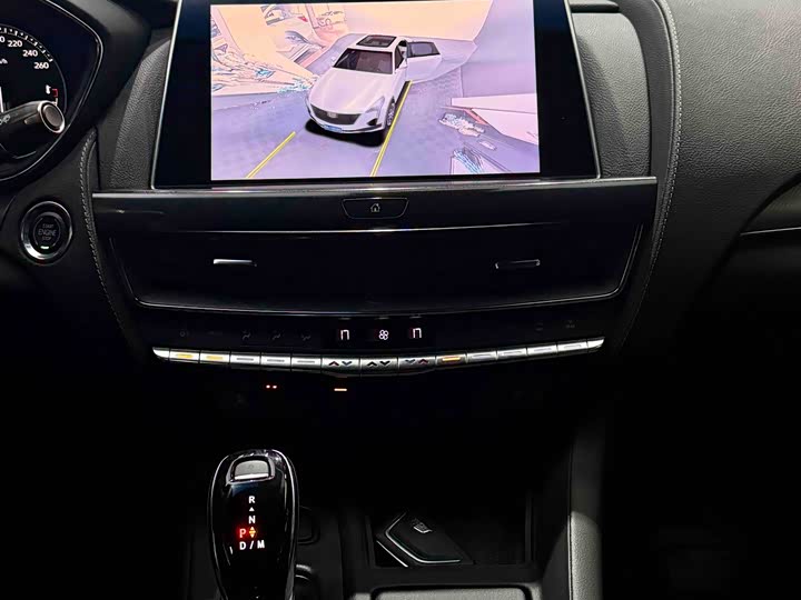 Фото 9 - Cadillac CT5