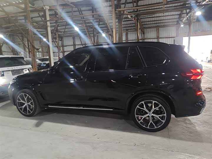 Фото 5 - BMW X5