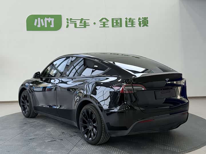 Фото 5 - Tesla Model Y