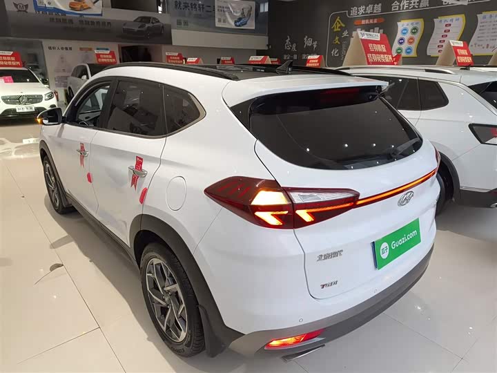 Фото 5 - Hyundai Tucson L