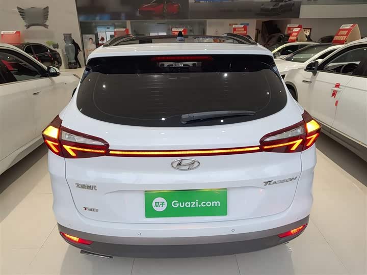 Фото 6 - Hyundai Tucson L