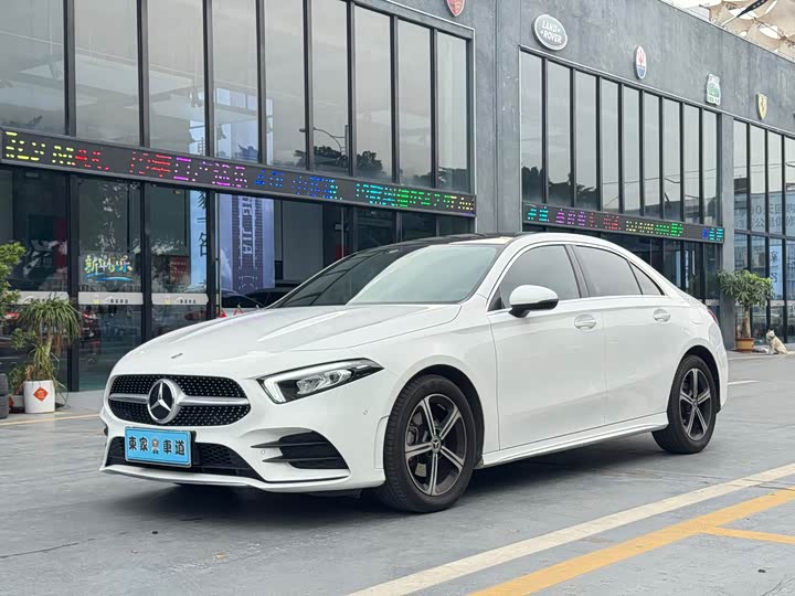 Фото 1 - Mercedes-Benz A-Class