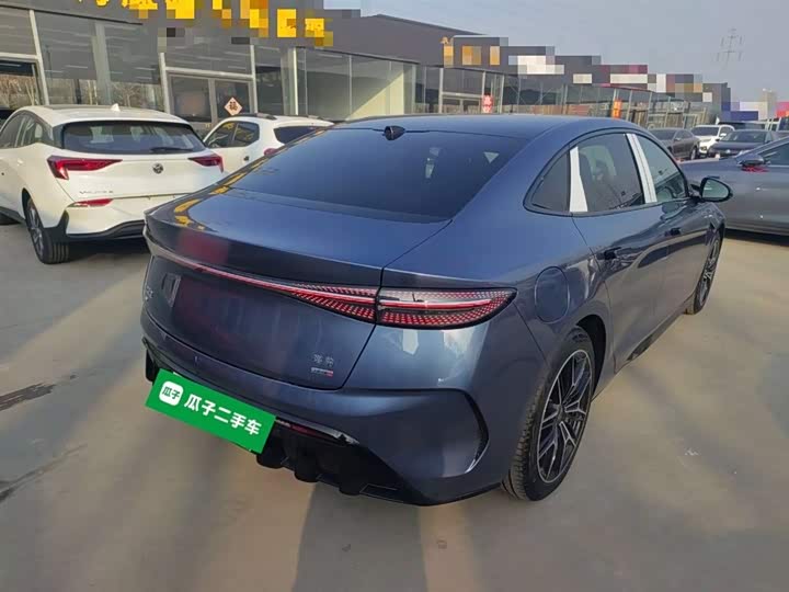 Фото 7 - BYD Seal