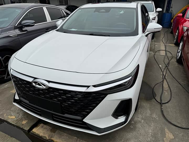 Фото 1 - Chery Arrizo 8