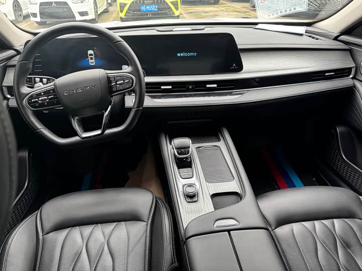 Фото 9 - Chery Arrizo 8