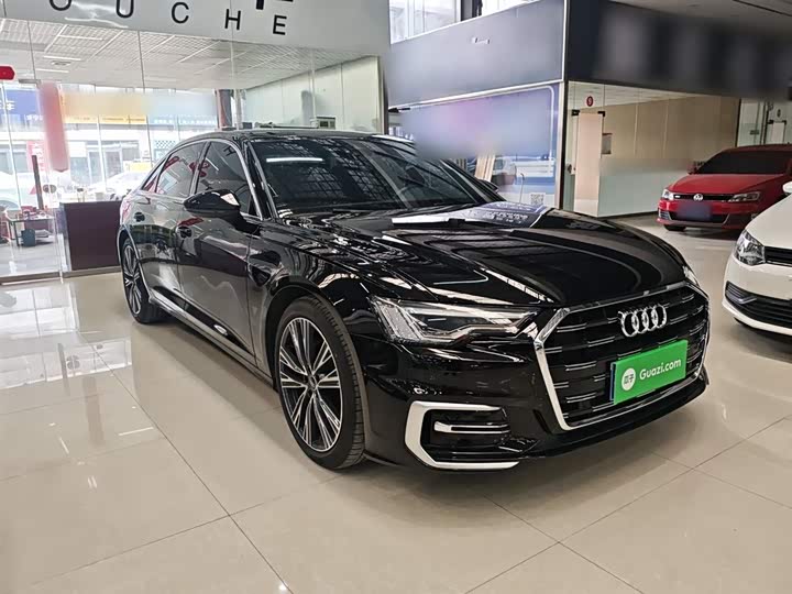 Фото 4 - Audi A6L