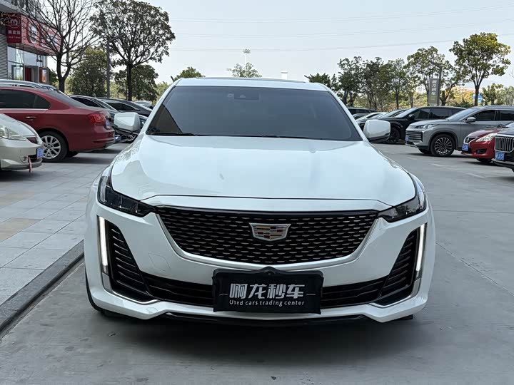 Фото 2 - Cadillac CT5