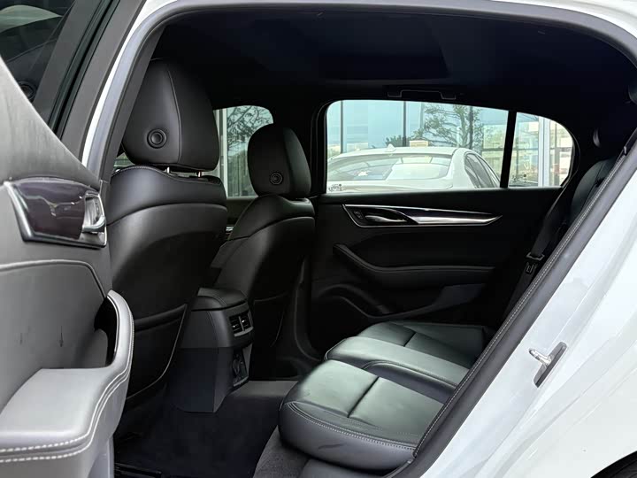 Фото 5 - Cadillac CT5