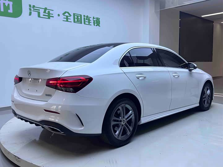 Фото 6 - Mercedes-Benz A-Class