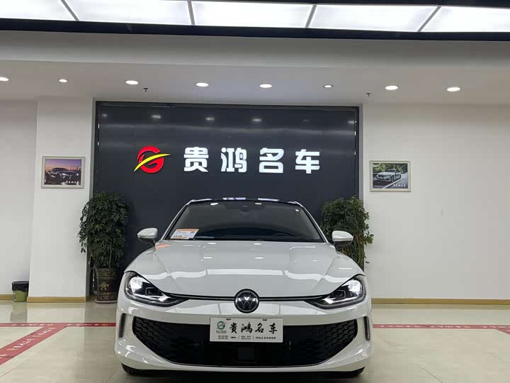 Фото 2 - Volkswagen Lamando L