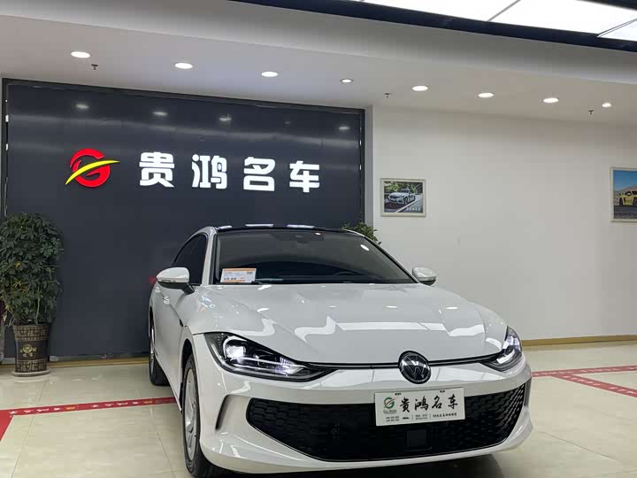 Фото 3 - Volkswagen Lamando L