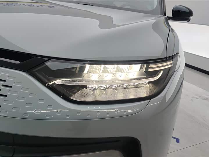 Фото 5 - Leapmotor C11