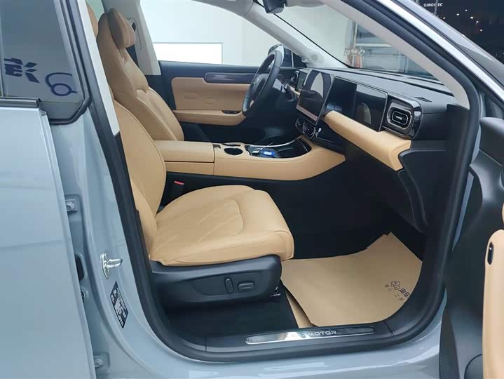 Фото 8 - Leapmotor C11