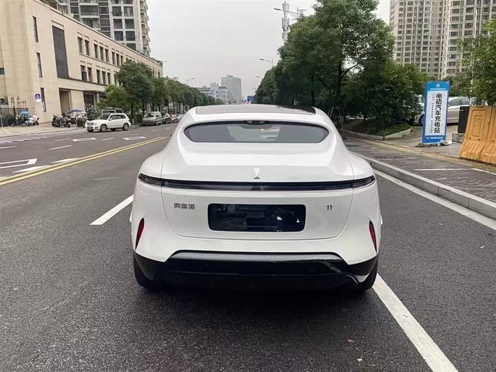 Фото 9 - Avatr 11