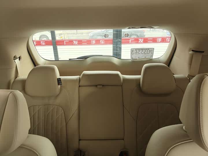 Фото 7 - Buick GL8 ES