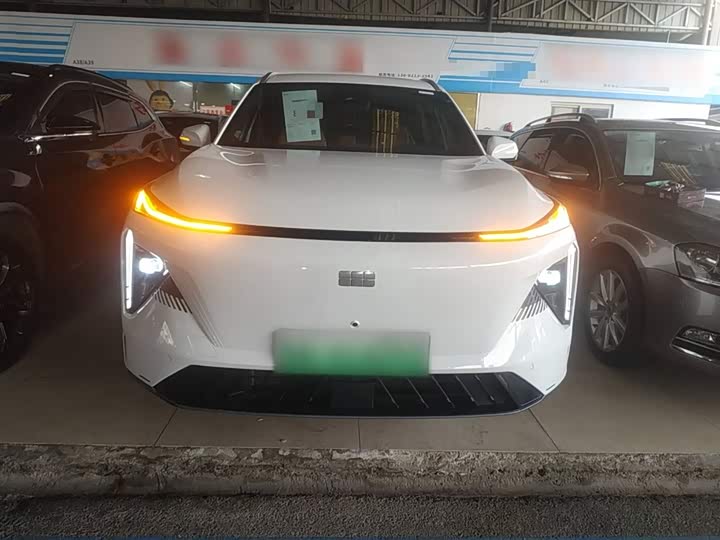 Фото 3 - Geely Galaxy L7