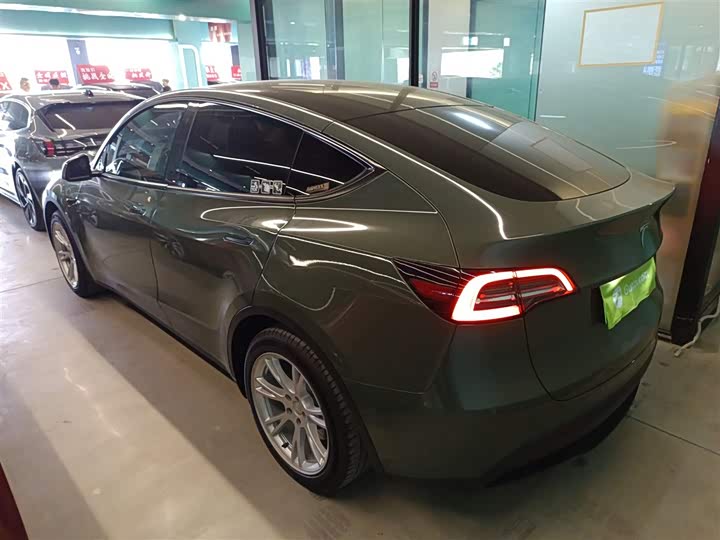 Фото 5 - Tesla Model Y