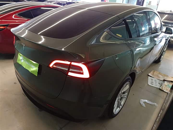 Фото 7 - Tesla Model Y