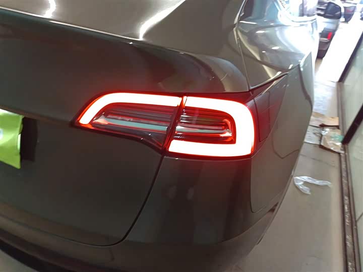 Фото 8 - Tesla Model Y