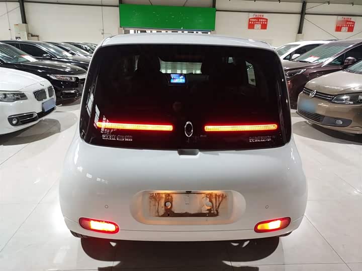 Фото 6 - Ora White Cat