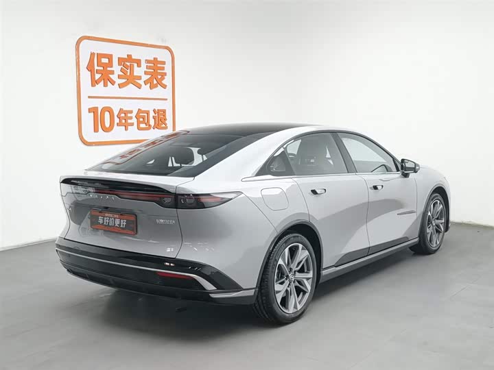 Фото 2 - Mazda EZ-6