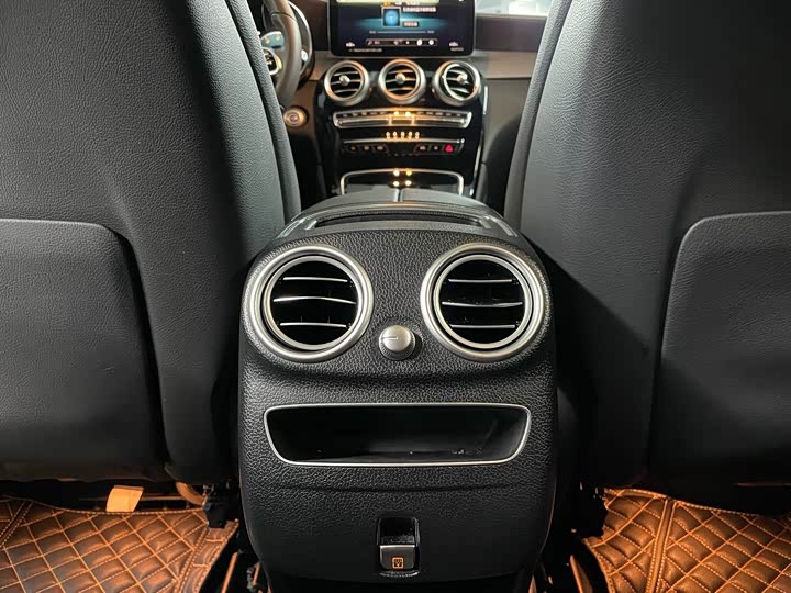 Фото 7 - Mercedes-Benz GLC-Class