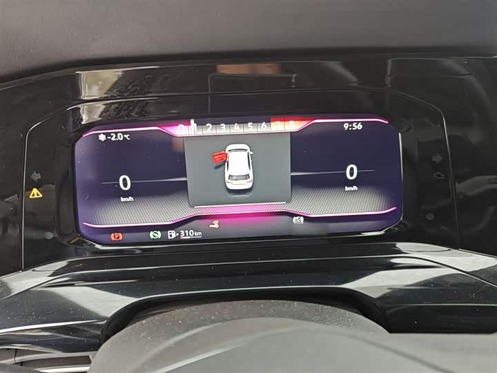 Фото 4 - Volkswagen Golf