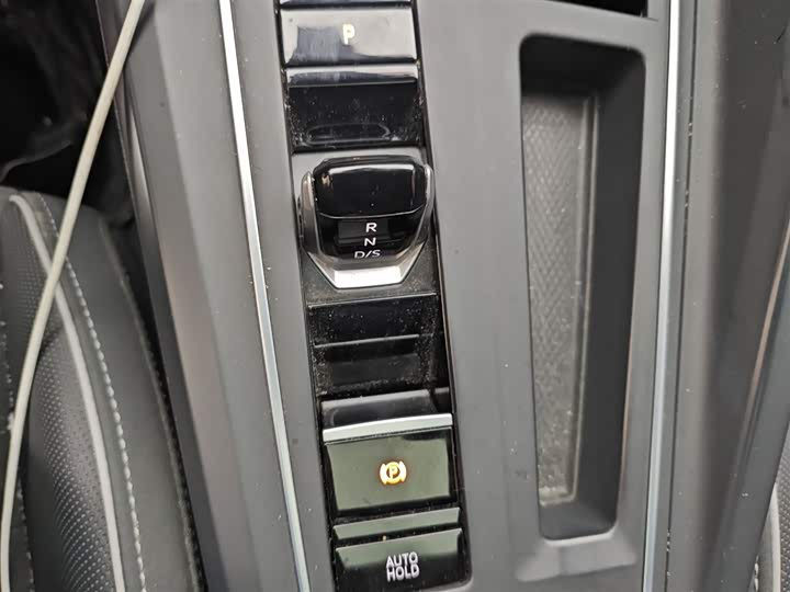 Фото 7 - Volkswagen Golf