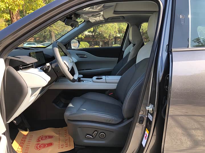 Фото 4 - Changan UNI-Z