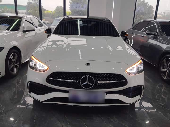 Фото 3 - Mercedes-Benz C-Class