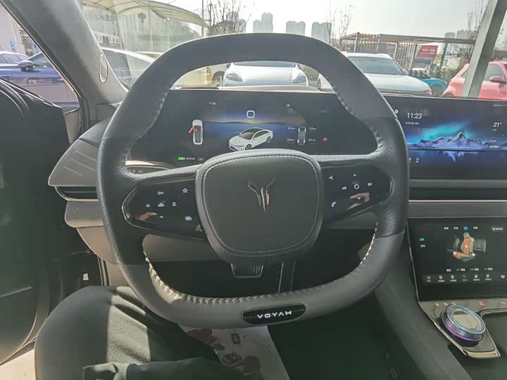 Фото 8 - Voyah Passion