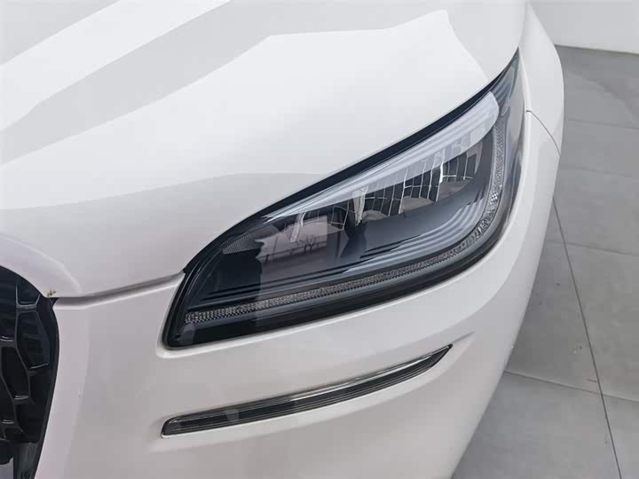 Фото 7 - Lincoln Corsair