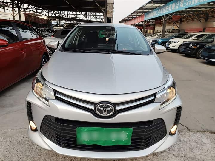 Фото 3 - Toyota Vios