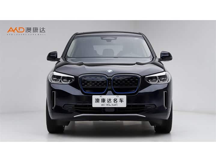 Фото 2 - BMW iX3