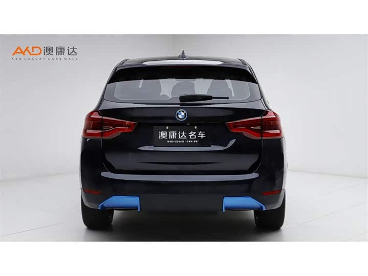 Фото 4 - BMW iX3