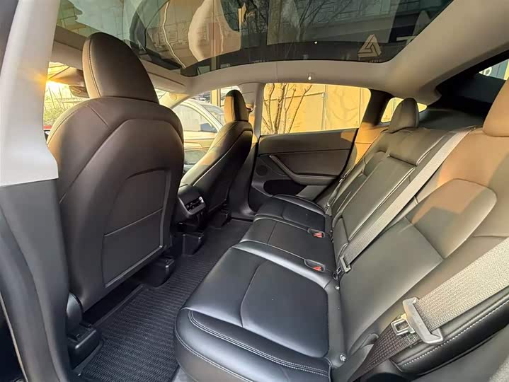 Фото 7 - Tesla Model Y