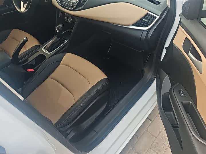 Фото 8 - Chevrolet Monza