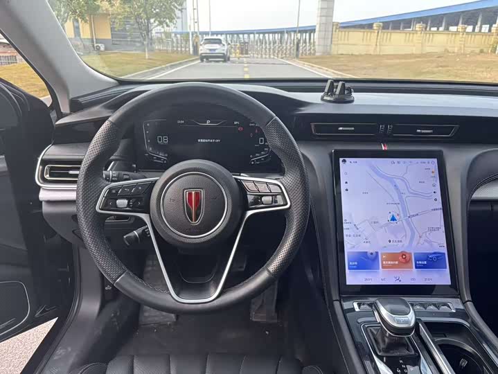 Фото 8 - Hongqi H5