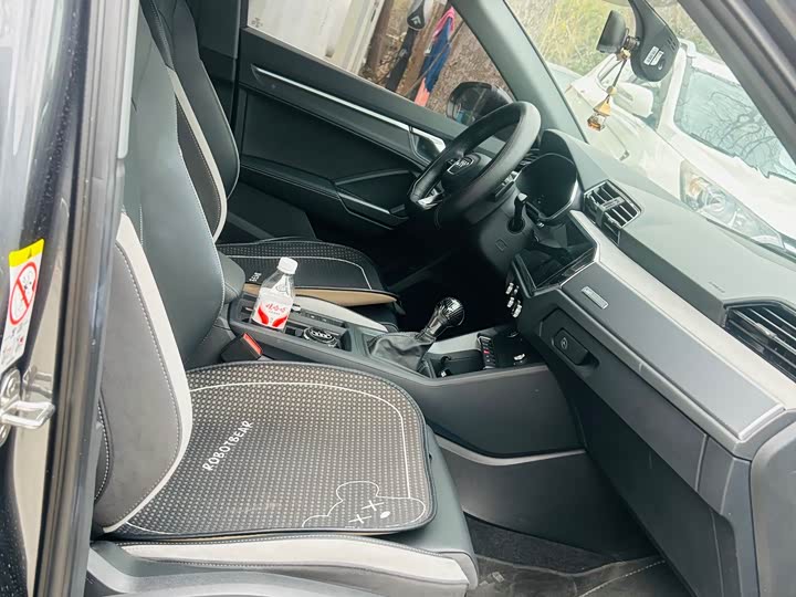 Фото 9 - Audi Q3