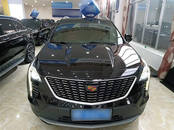 Фото 3 - Cadillac XT4