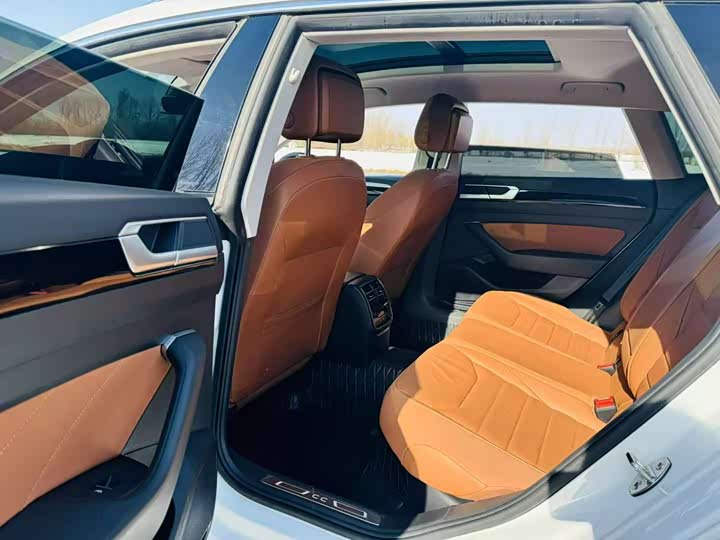 Фото 7 - Volkswagen CC