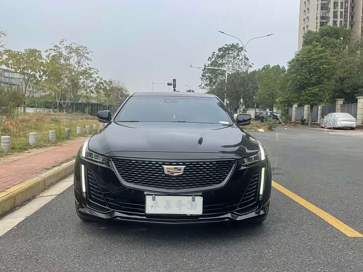 Фото 2 - Cadillac CT5