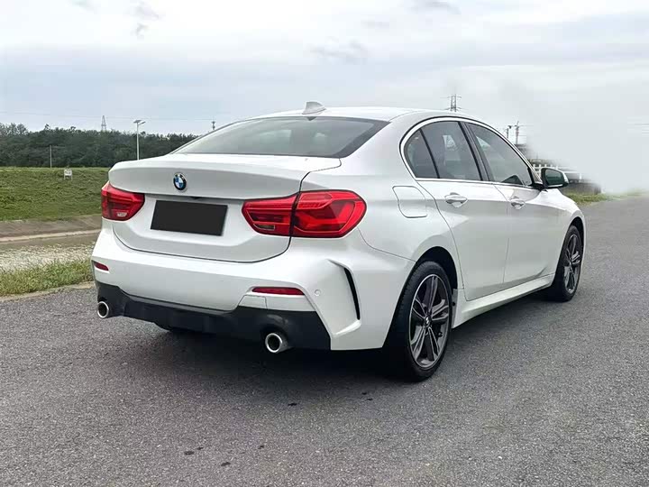 Фото 5 - BMW 1 Series