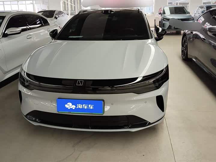 Фото 2 - Zeekr 007 GT