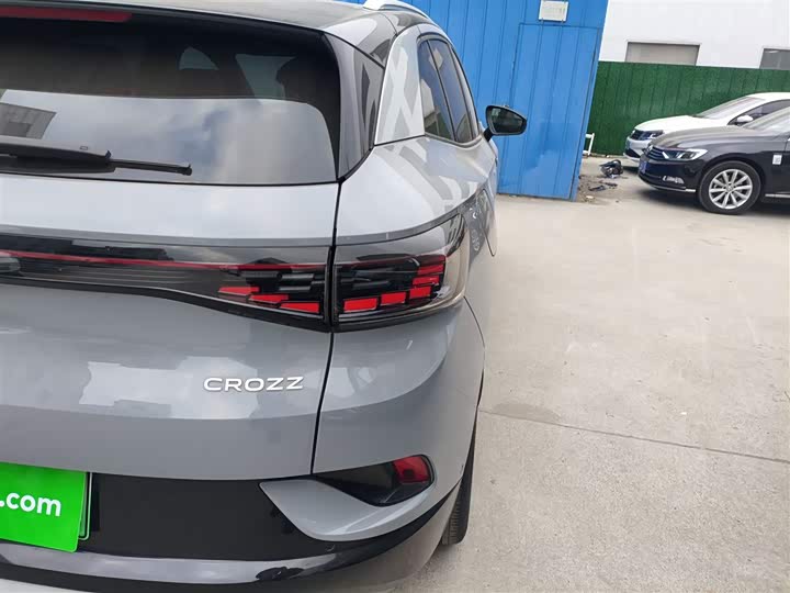 Фото 8 - Volkswagen ID.4 Crozz