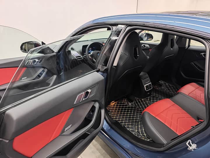 Фото 5 - BMW 2 Series