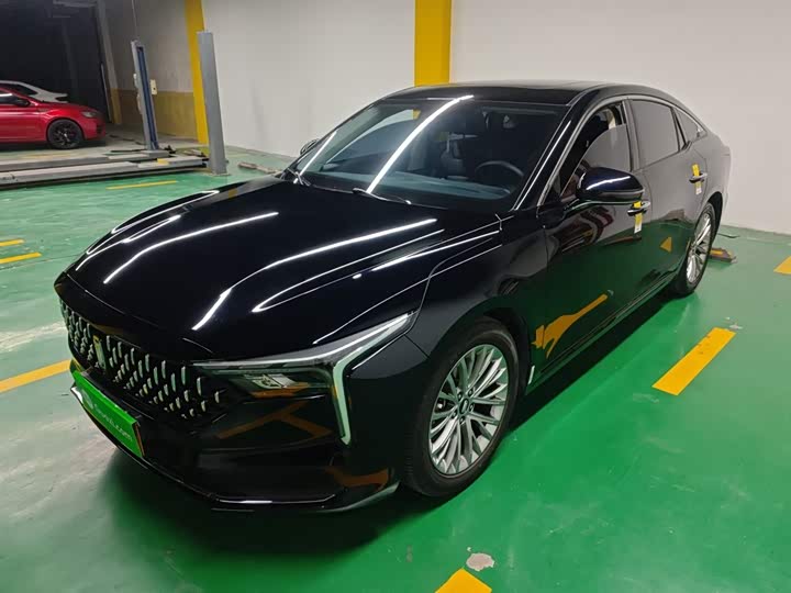 Фото 2 - Bestune B70